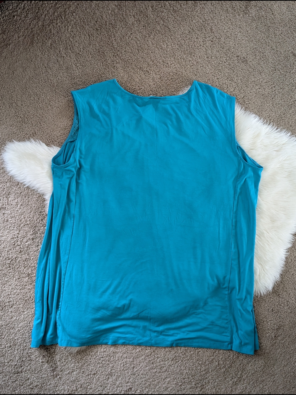 Catherine's Sleeveless Turquise Crochet Lace Detail Top Size 2X - Picture 6 of 10